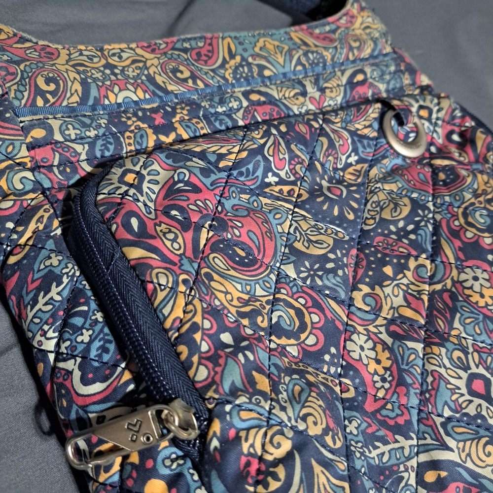 Travelon Anti Theft Travel Quilted Crossbody Bag Paisley Floral Pockets Zippers - Picture 2 of 12